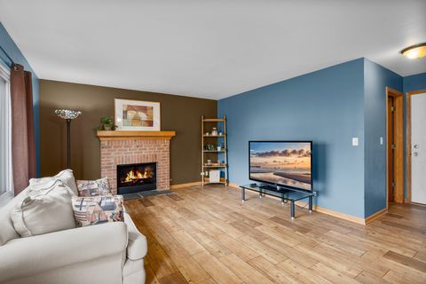 Tiny photo for 1837 Melbourne Lane, Aurora, IL 60503 (MLS # 12481112)