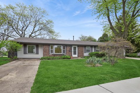 932 W Weathersfield Way Schaumburg IL 60193