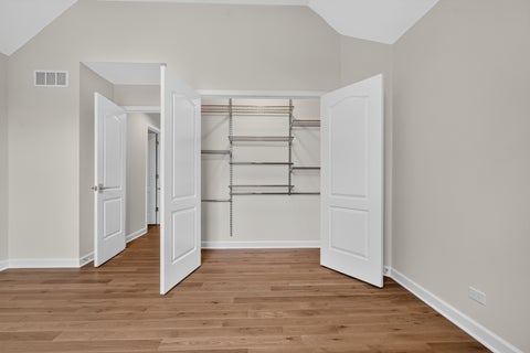 Tiny photo for 701 S Wilmette Avenue, Westmont, IL 60559 (MLS # 12715495)
