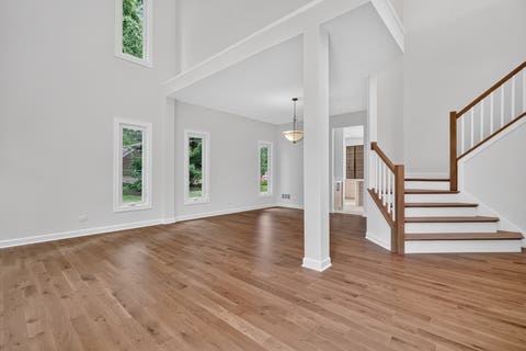 Tiny photo for 701 S Wilmette Avenue, Westmont, IL 60559 (MLS # 12715495)