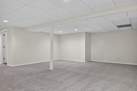 Tiny photo for 701 S Wilmette Avenue, Westmont, IL 60559 (MLS # 12715495)