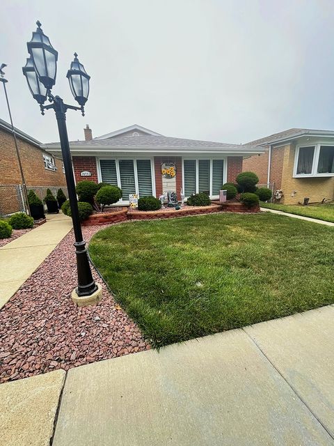 10752 S Avenue E Chicago IL 60617