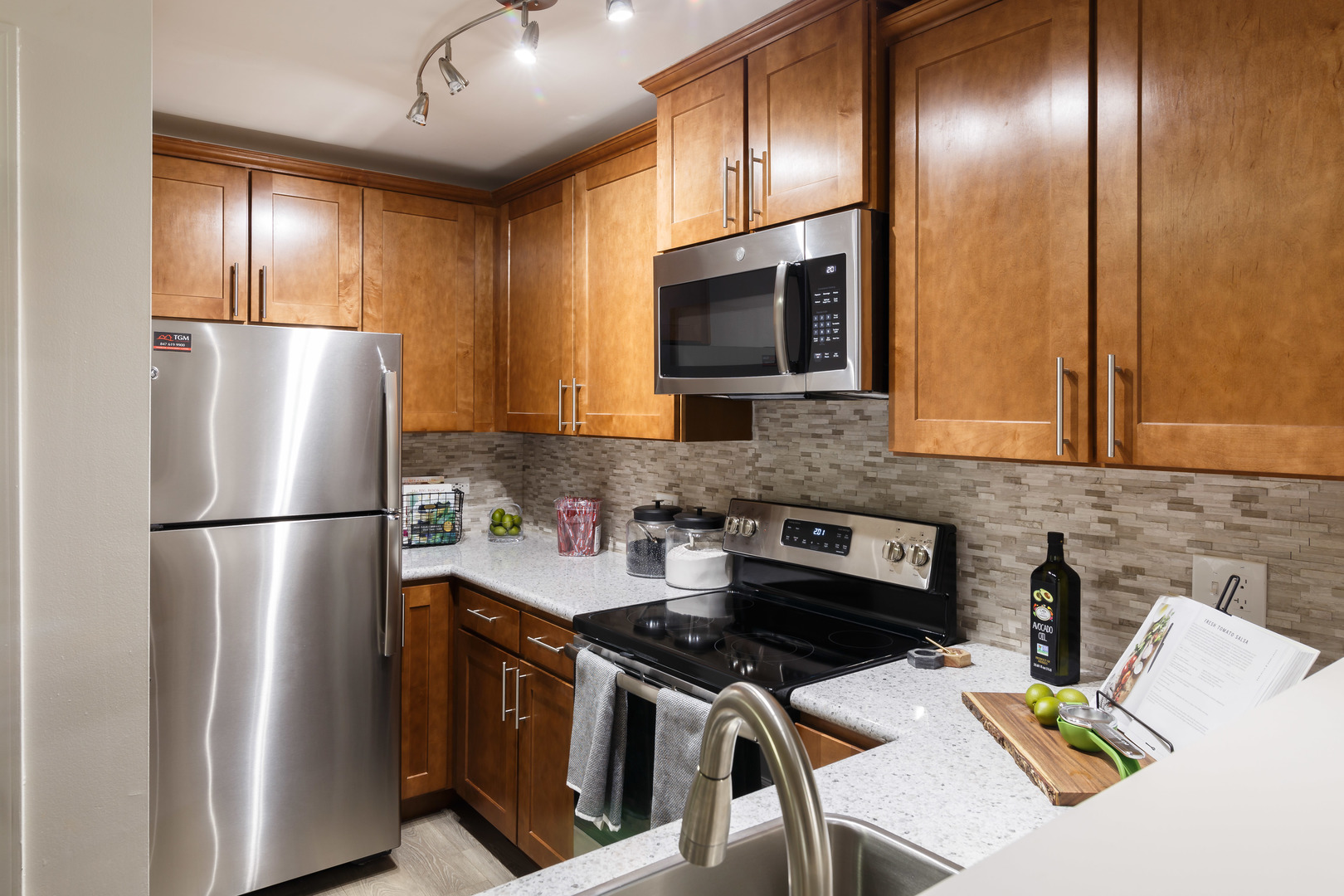 120 Aster Drive 2212