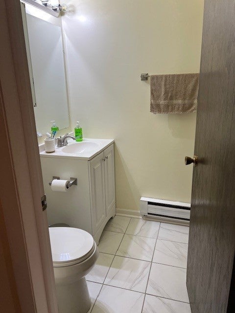 Tiny photo for 14747 Kenton Avenue #2A, Midlothian, IL 60445 (MLS # 12779391)