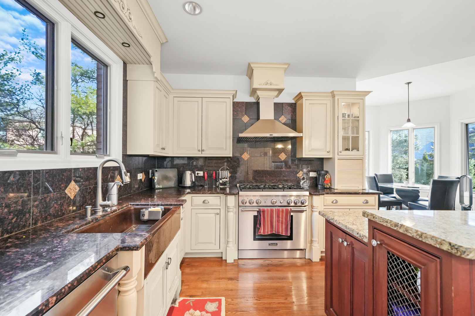 9127 W FALLING WATERS Drive