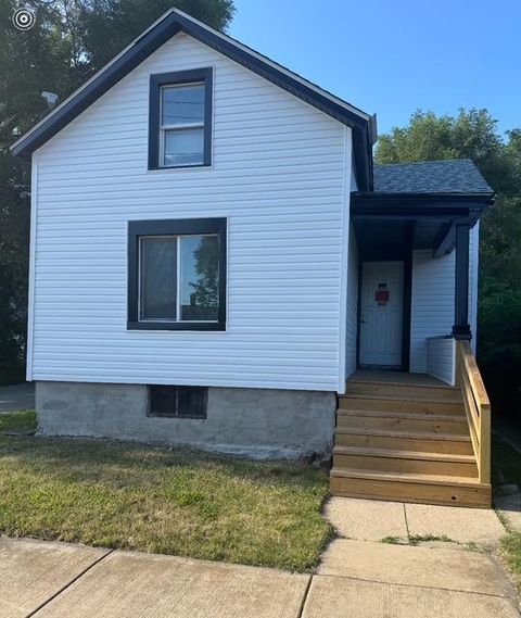 Photo of 608 Front Street, Aurora, IL 60505 (MLS # 12438696)