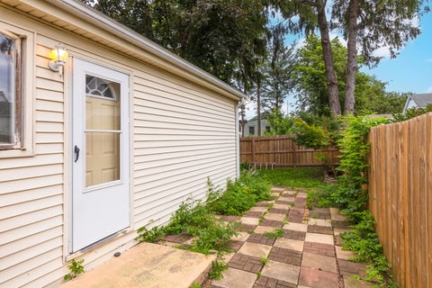 Tiny photo for 801 Fremont Street, Bloomington, IL 61701 (MLS # 12659681)