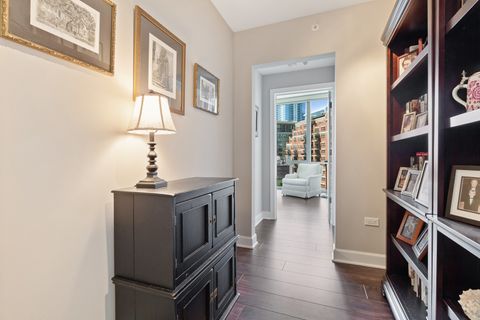 Tiny photo for 1201 S Prairie Avenue #805, Chicago, IL 60605 (MLS # 12463195)