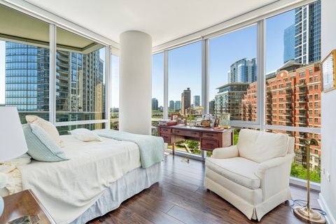 Tiny photo for 1201 S Prairie Avenue #805, Chicago, IL 60605 (MLS # 12463195)