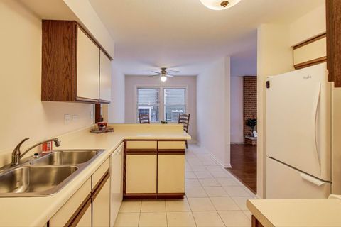 Tiny photo for 632 Independence Avenue, Westmont, IL 60559 (MLS # 12523499)