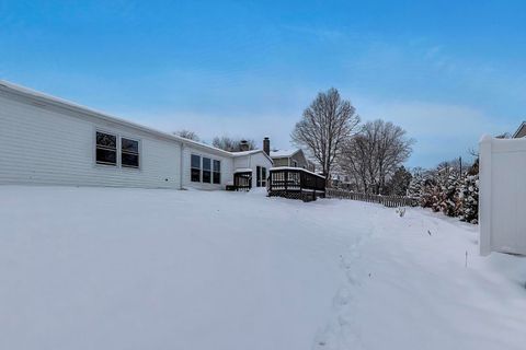 Tiny photo for 632 Independence Avenue, Westmont, IL 60559 (MLS # 12523499)