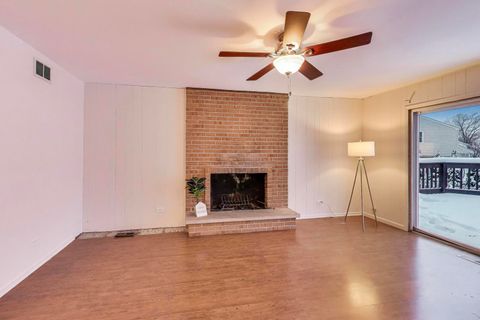 Tiny photo for 632 Independence Avenue, Westmont, IL 60559 (MLS # 12523499)