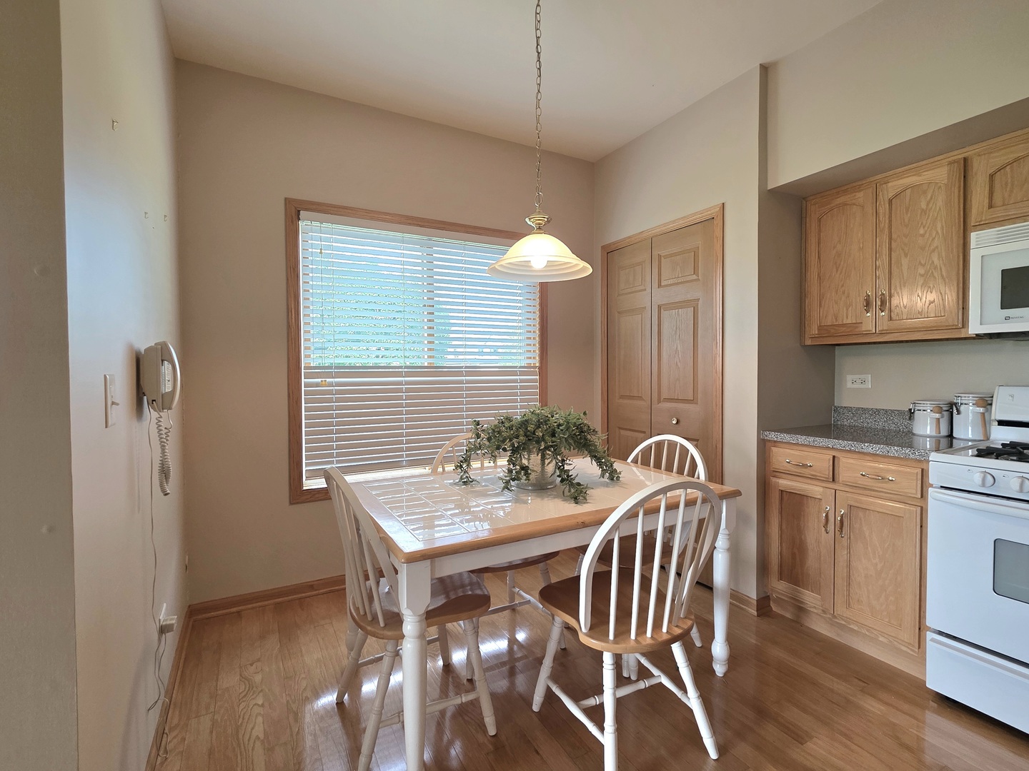8237 Auburn Lane