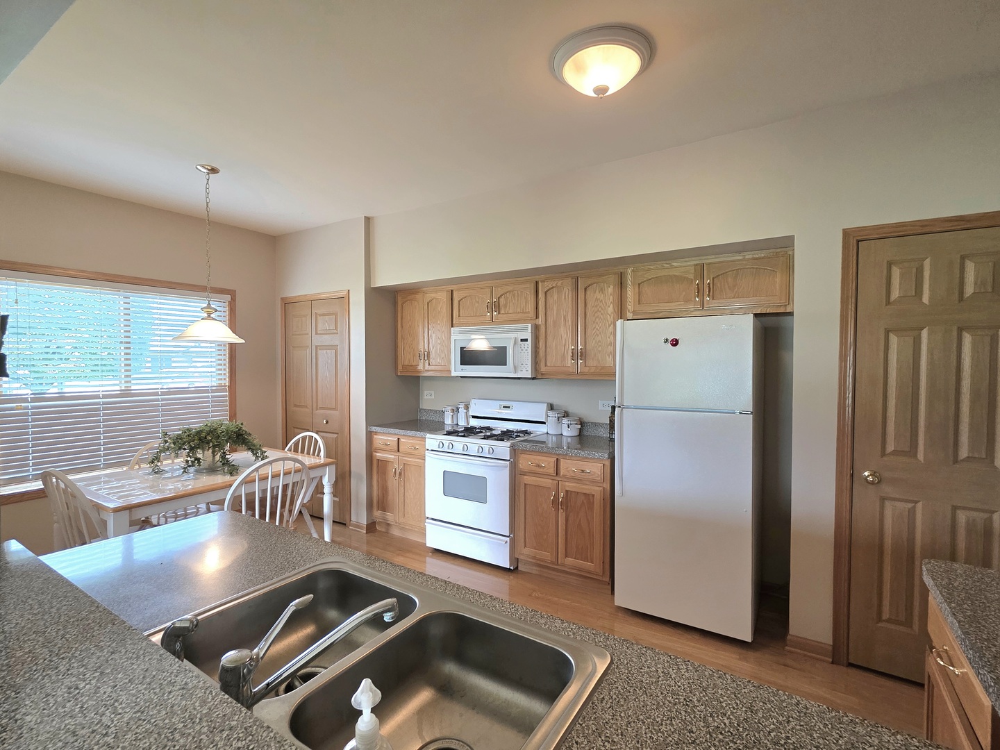 8237 Auburn Lane