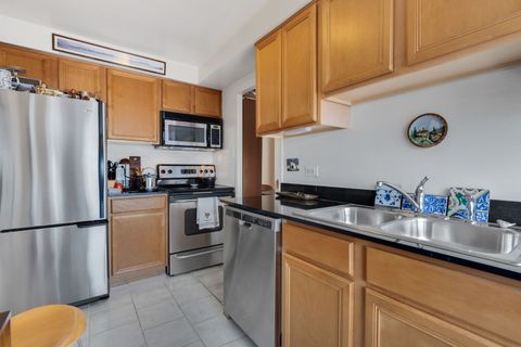Tiny photo for 6030 N Sheridan Road #901, Chicago, IL 60660 (MLS # 12598894)
