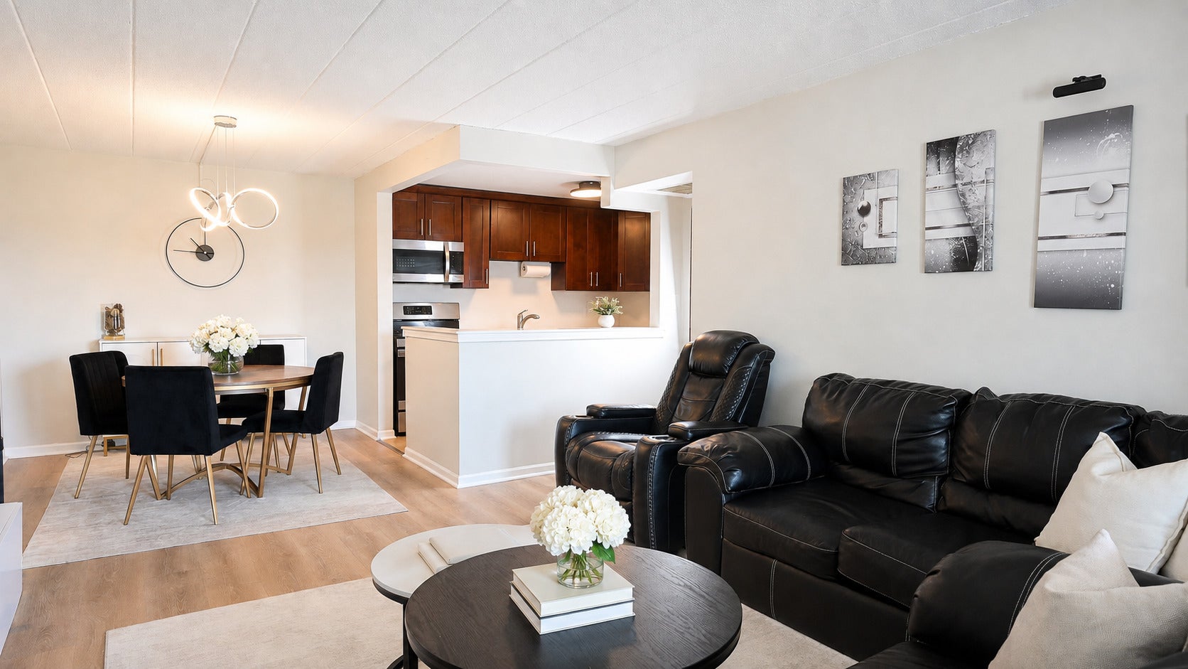 110 W Butterfield Road 307S