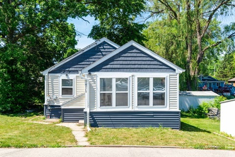 Photo of 42360 N Willow Street, Antioch, IL 60002 (MLS # 12717871)