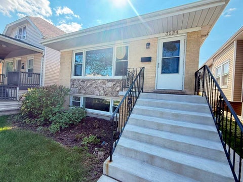 Photo of 3524 N Natoma Avenue, Chicago, IL 60634 (MLS # 12755334)