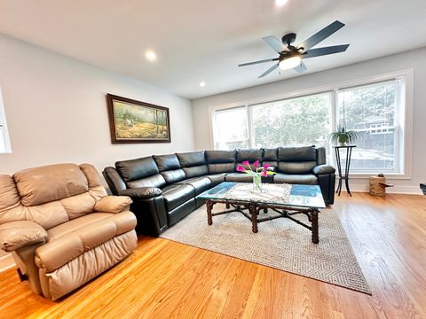 Tiny photo for 4546 N Merrimac Avenue, Chicago, IL 60630 (MLS # 12507300)