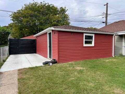 Tiny photo for 4546 N Merrimac Avenue, Chicago, IL 60630 (MLS # 12507300)