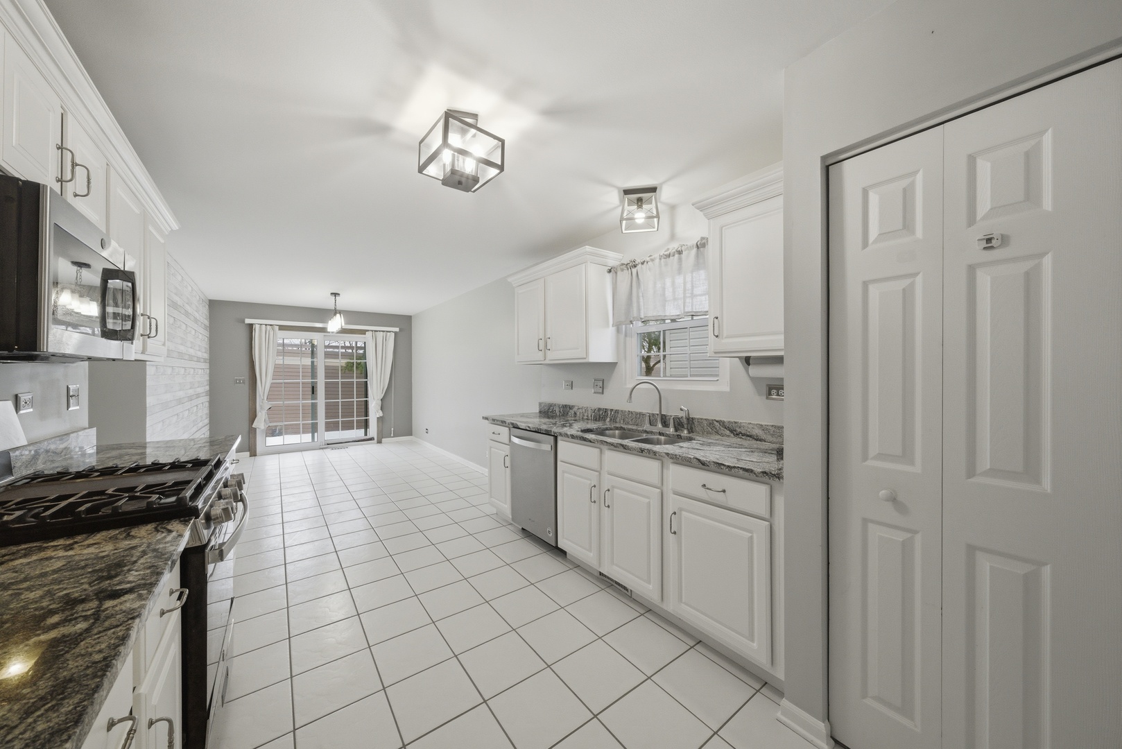 16805 S Morel Street