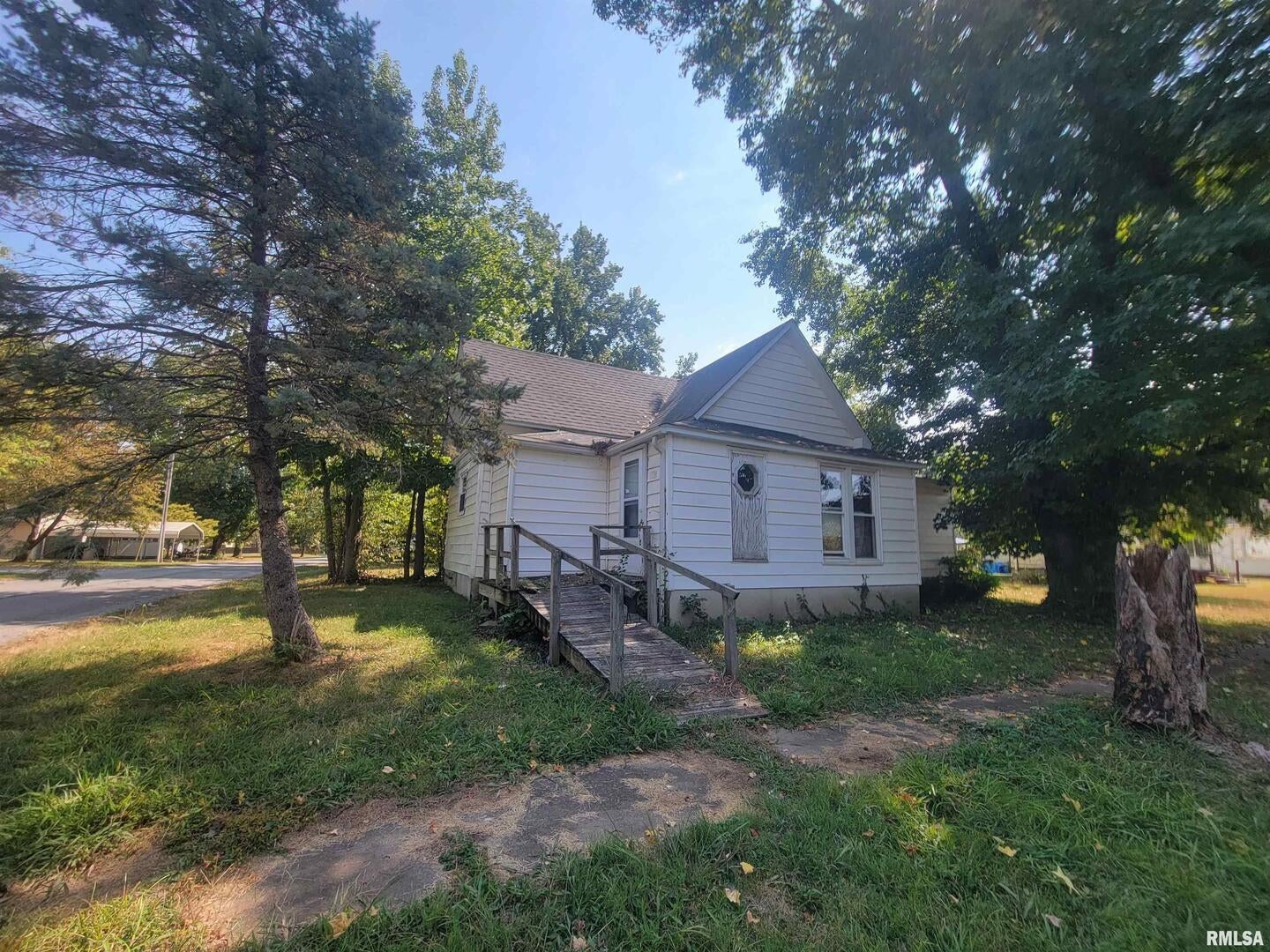 600 S 25th St Street