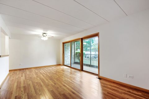 Tiny photo for 4940 W 134 Court #403, Crestwood, IL 60418 (MLS # 12624507)