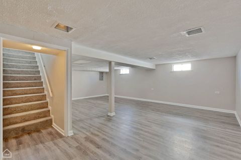 Tiny photo for 15666 Woodlawn East Avenue, South Holland, IL 60473 (MLS # 12513682)