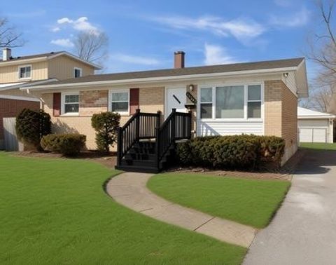 Photo of 15666 Woodlawn East Avenue, South Holland, IL 60473 (MLS # 12513682)