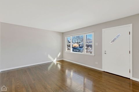 Tiny photo for 15666 Woodlawn East Avenue, South Holland, IL 60473 (MLS # 12513682)