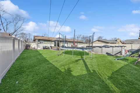 Tiny photo for 14817 El Vista Avenue, Oak Forest, IL 60452 (MLS # 12315447)