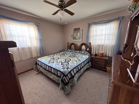 Tiny photo for 918 E Lefevre Avenue, Gibson City, IL 60936 (MLS # 12535962)