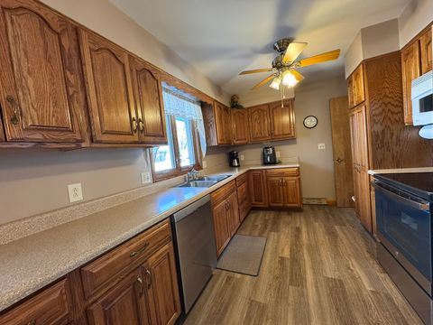 Tiny photo for 918 E Lefevre Avenue, Gibson City, IL 60936 (MLS # 12535962)