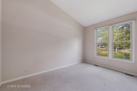 Tiny photo for 1420 Trailwood Drive, Crystal Lake, IL 60014 (MLS # 12508775)