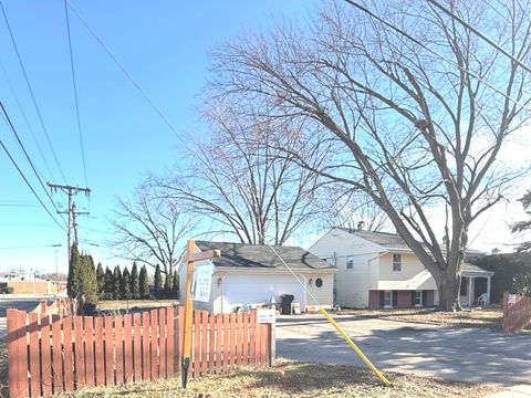 1115 Lotus Drive Round Lake Beach IL 60073