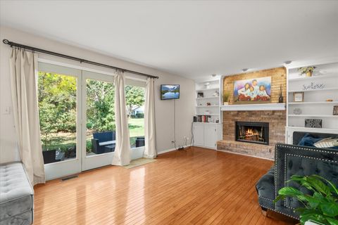 Tiny photo for 2780 Carriage Way, Aurora, IL 60504 (MLS # 12480965)