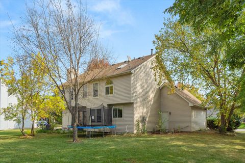 Tiny photo for 2780 Carriage Way, Aurora, IL 60504 (MLS # 12480965)