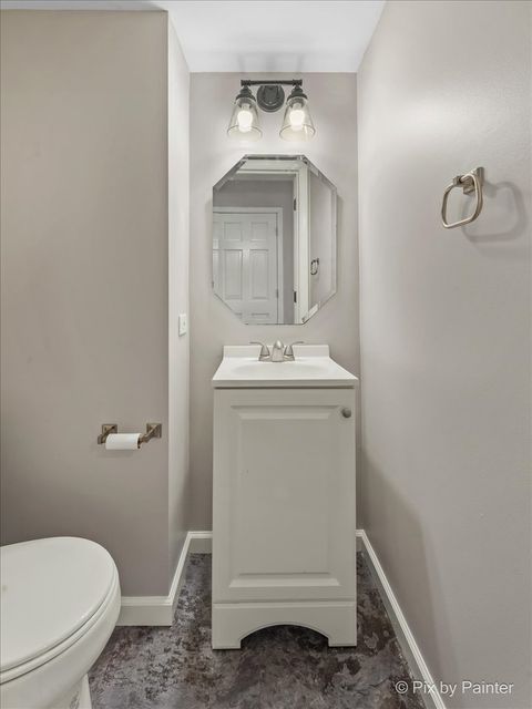 Tiny photo for 221 Mistwood Lane #221, Crystal Lake, IL 60014 (MLS # 12469630)