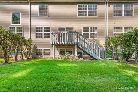 Tiny photo for 221 Mistwood Lane #221, Crystal Lake, IL 60014 (MLS # 12469630)