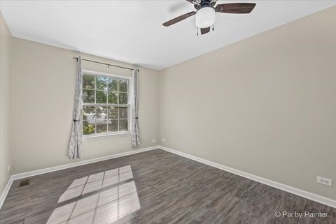 Tiny photo for 221 Mistwood Lane #221, Crystal Lake, IL 60014 (MLS # 12469630)