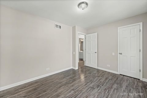 Tiny photo for 221 Mistwood Lane #221, Crystal Lake, IL 60014 (MLS # 12469630)