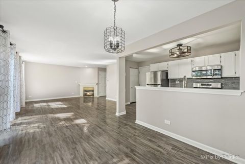 Tiny photo for 221 Mistwood Lane #221, Crystal Lake, IL 60014 (MLS # 12469630)