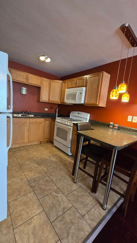 Tiny photo for 2411 W Balmoral Avenue #3D, Chicago, IL 60625 (MLS # 12623167)