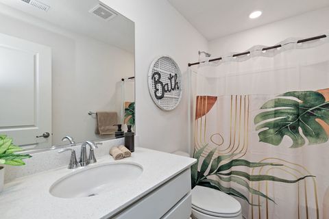 Tiny photo for 1204 Draper Road, McHenry, IL 60050 (MLS # 12625512)