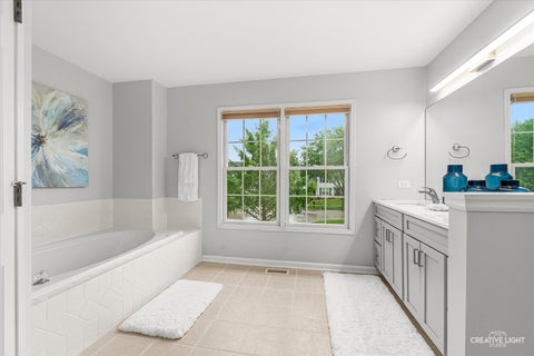 Tiny photo for 105 Sharon Court, North Aurora, IL 60542 (MLS # 12734465)
