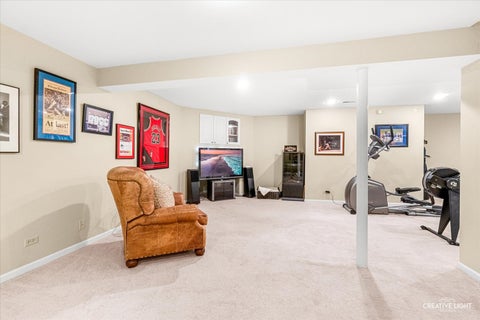 Tiny photo for 105 Sharon Court, North Aurora, IL 60542 (MLS # 12734465)