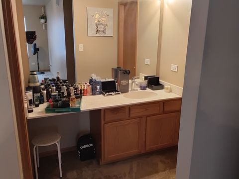 Tiny photo for 12248 Fairway Circle #B, Blue Island, IL 60406 (MLS # 12569375)