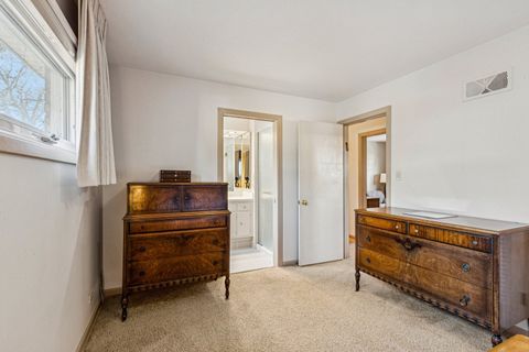 Tiny photo for 1811 South Boulevard, Evanston, IL 60202 (MLS # 12547150)