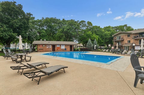Tiny photo for 5326 Waterbury Lane #1002, Crestwood, IL 60418 (MLS # 12773638)