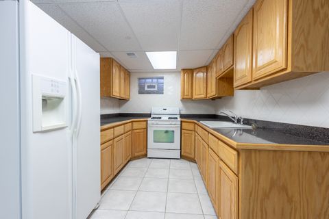 Tiny photo for 2658 E ROYAL RIDGE Drive, Crete, IL 60417 (MLS # 12596287)